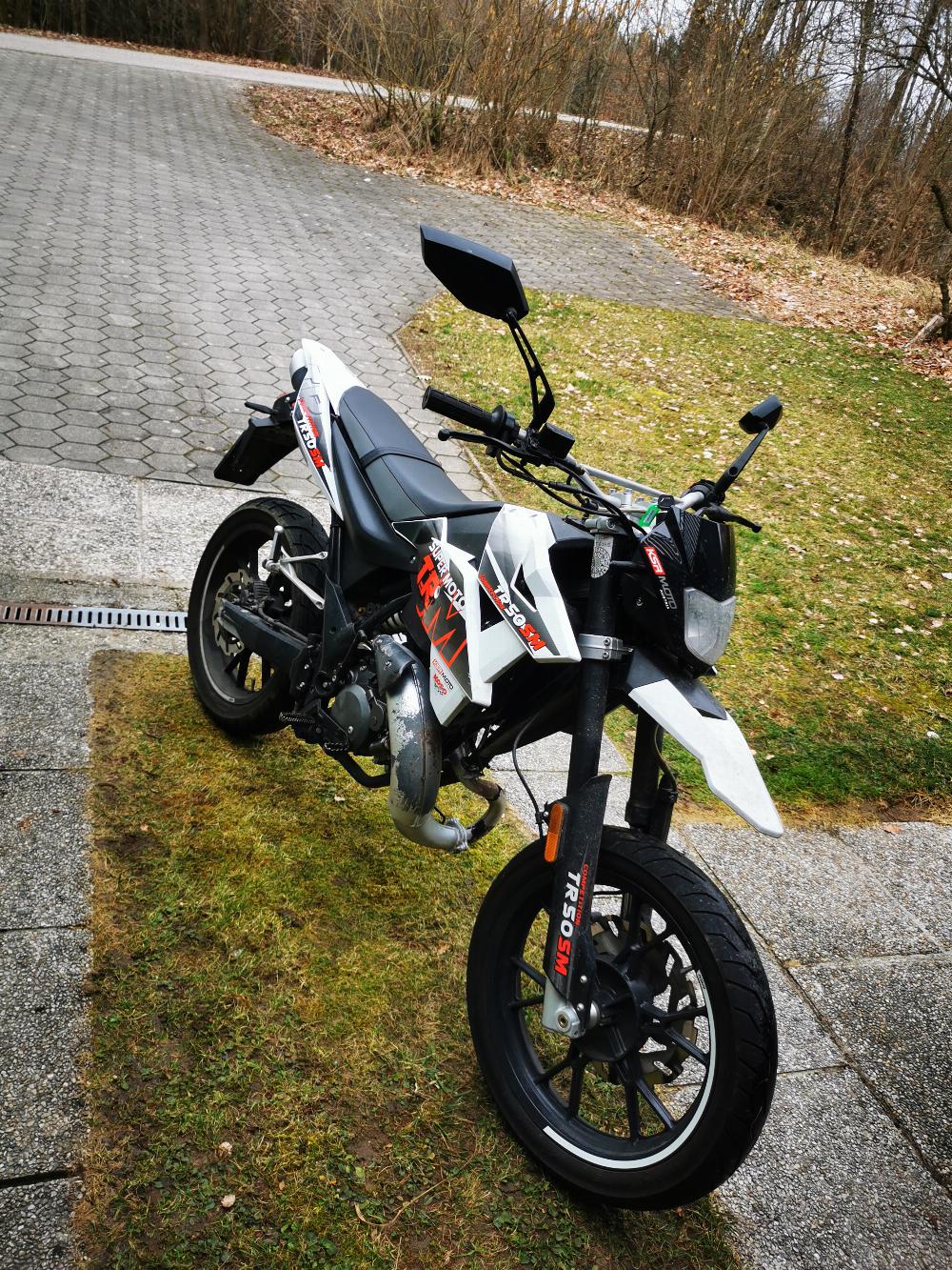 Motorrad verkaufen KSR KSR Moto D01/0/2 TR SM 50 Comp (2019) Ankauf